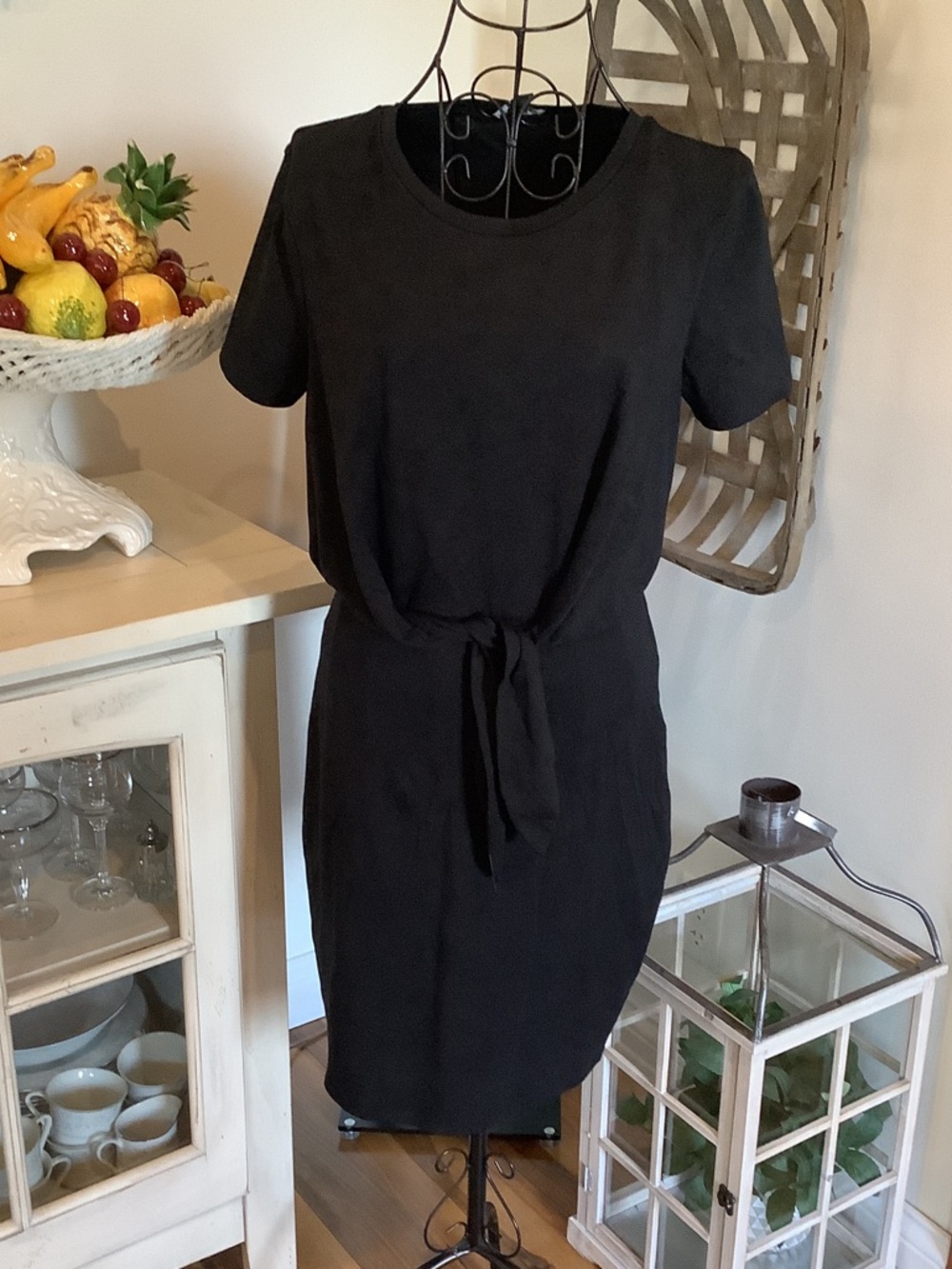 Express Black Tie-Waist Short Sleeve Midi Dress NWT - Women small